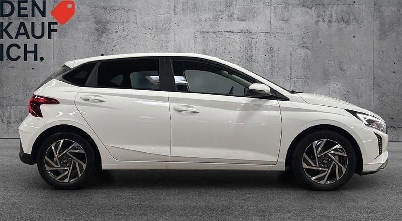 Neu Hyundai i20 Select 79 PS (58 kW) 2025 Weiß Limousine
