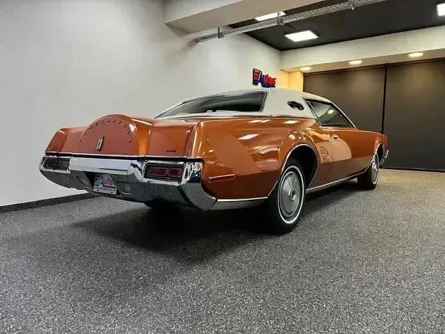 Gebraucht Lincoln Continental 250 PS (183 kW) 1972 Orange Coupé