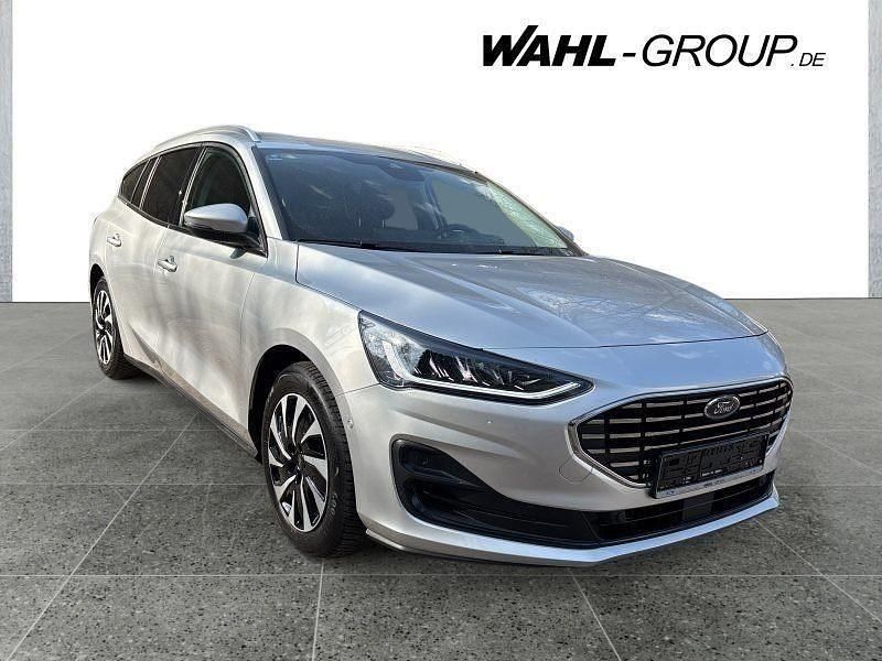 Gebraucht Ford Focus Titanium 125 PS (91 kW) 2024 Silber Kombi