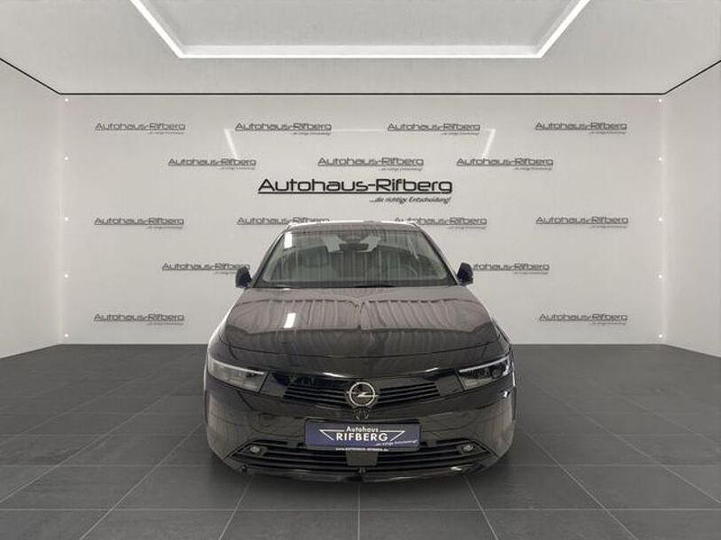 Gebraucht Opel Astra Elegance 131 PS (96 kW) 2024 Schwarz Limousine