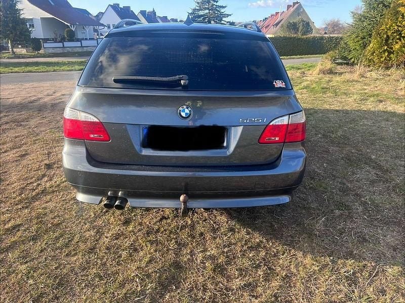 Gebraucht BMW 525 218 PS (160 kW) 2009 Kombi