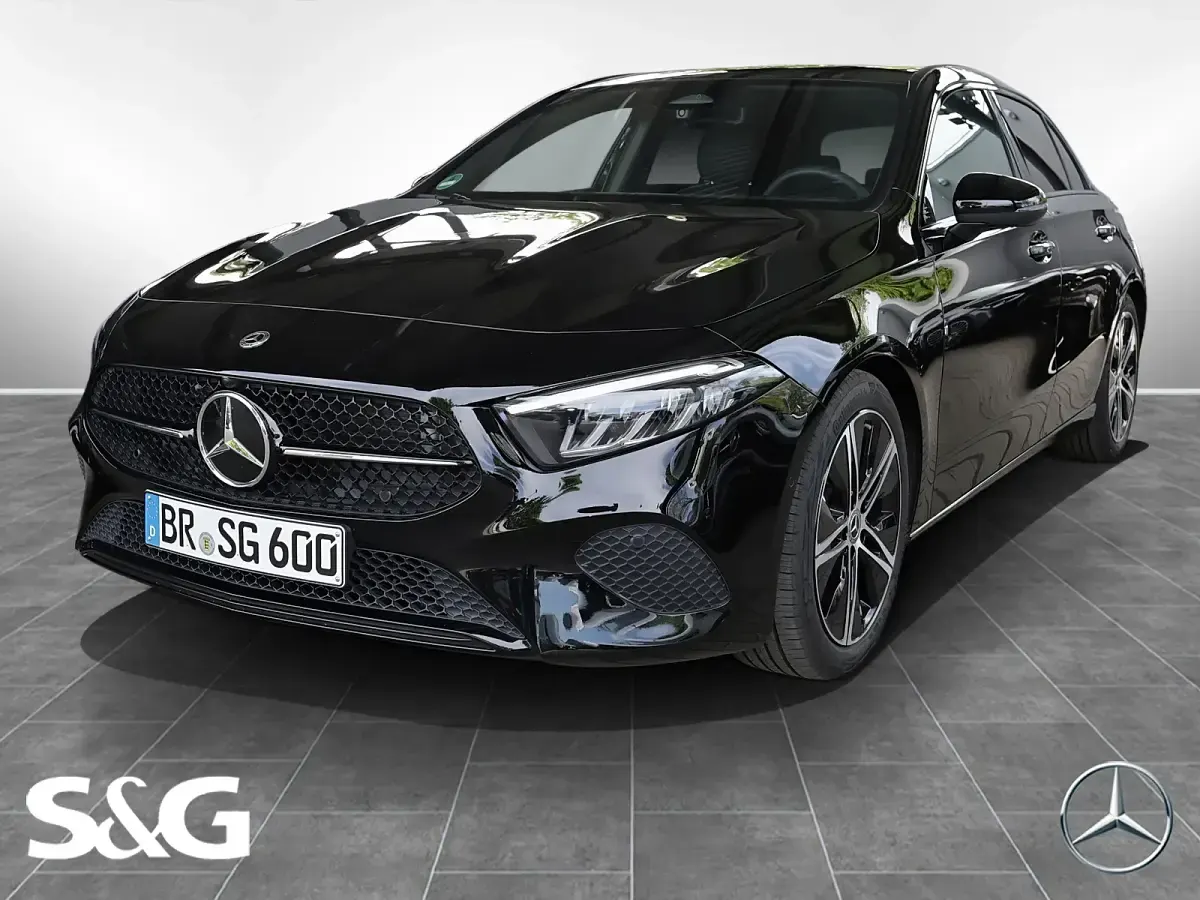 Gebraucht Mercedes A200 Progressive 163 PS (119 kW) 2026 Limousine