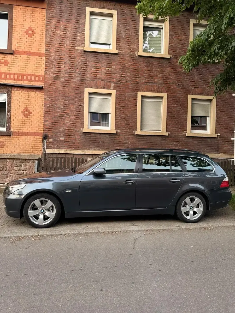 Używany BMW 530 235 KM (172 kW) 2008 Andere farben Kombi