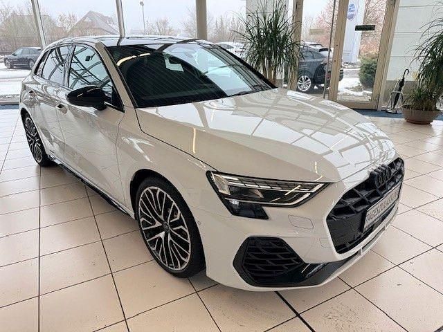 Neu Audi S3 Sport 333 PS (244 kW) 2025 Weiß Limousine