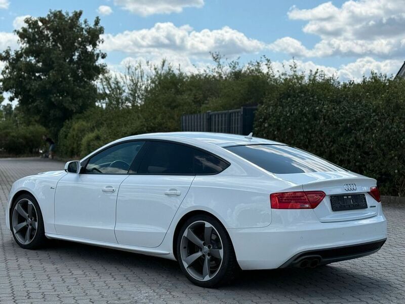 Gebraucht Audi A5 Sportback S-Line 218 PS (160 kW) 2015 Weiß Kleinwagen
