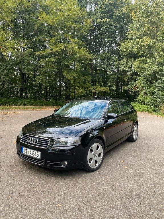 Gebraucht Audi A3 Sport 102 PS (75 kW) 2004 Schwarz Kleinwagen
