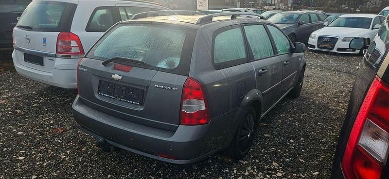 Gebraucht Chevrolet Nubira SX 109 PS (80 kW) 2011 Grau Kombi