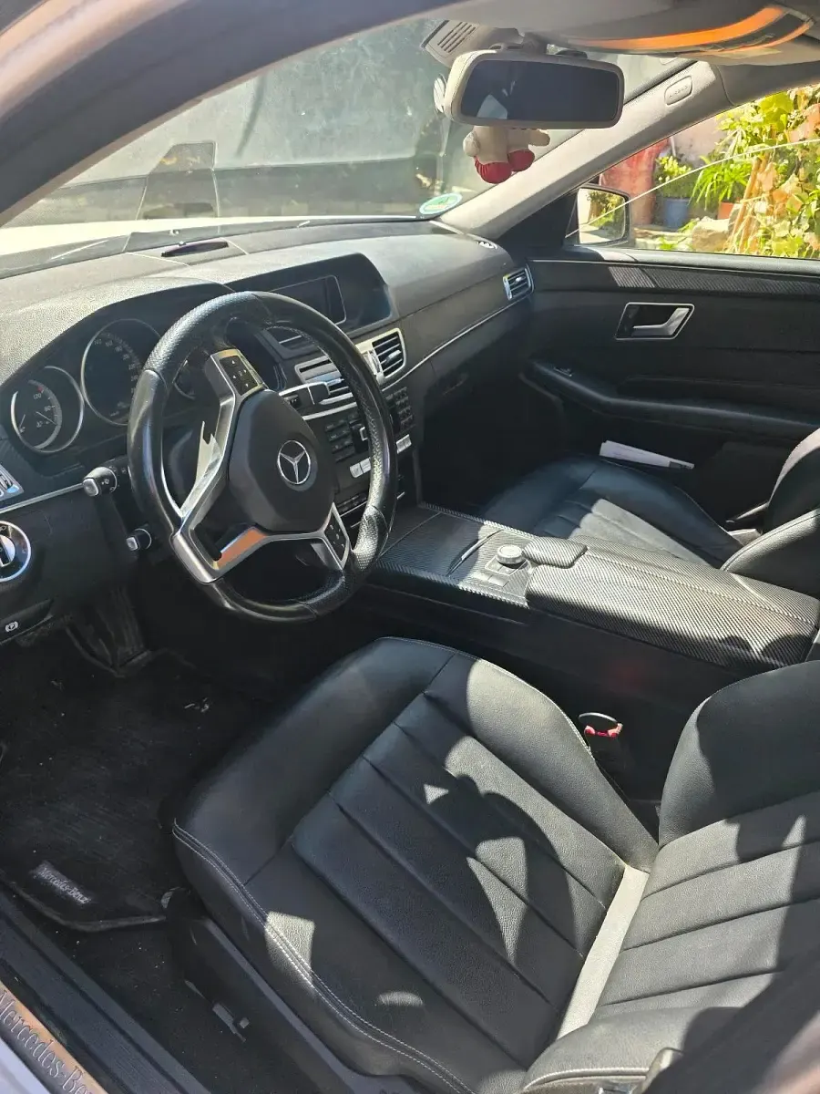 Gebraucht Mercedes E200 136 PS (100 kW) 2015 Weiß Limousine