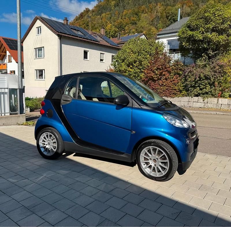 Gebraucht Smart ForTwo Coupé Passion 71 PS (52 kW) 2010 Blau Coupé