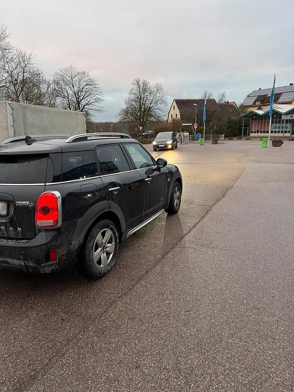 Gebraucht Mini Cooper 150 PS (110 kW) 2017 Schwarz Kleinwagen