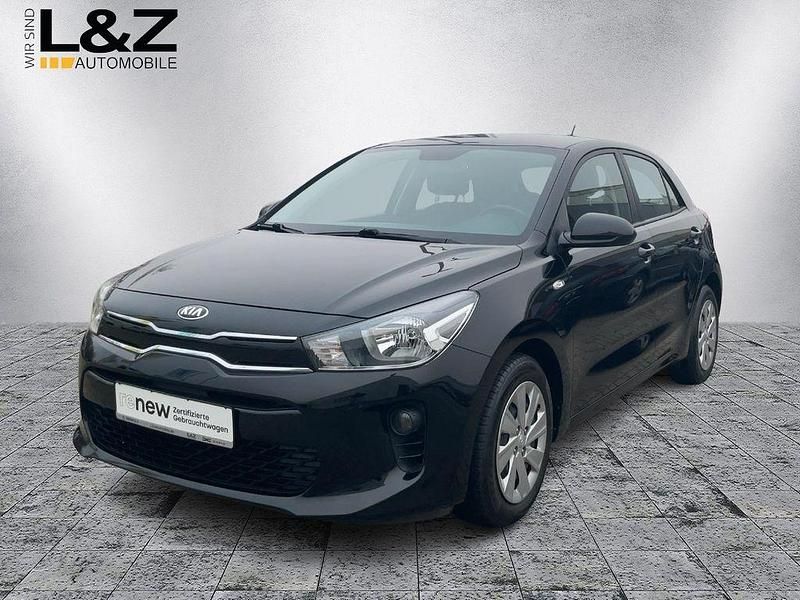 (abp) auroraschwarz met. (schwarz) (metallic) Gebraucht 2018 Kia Rio Edition 7 Limousine | 9.680 € (Etwas zu teuer) - Bild 1/4
