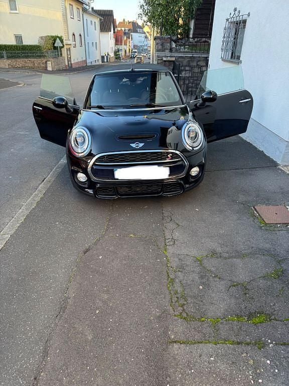Schwarz Gebraucht 2017 Mini Cooper S Kleinwagen | 18.000 € (Fairer Preis) - Bild 1/4
