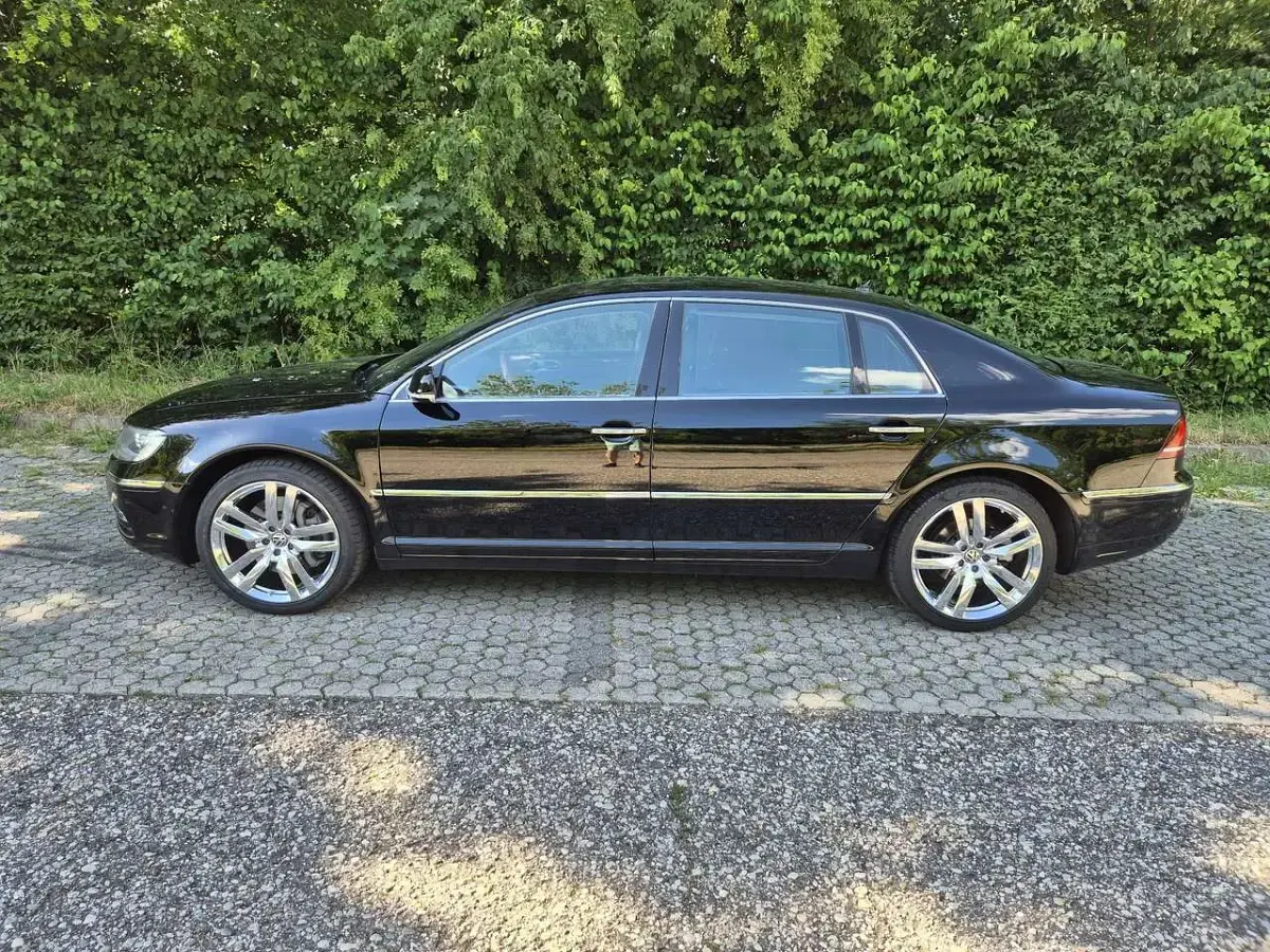 Gebraucht VW Phaeton 334 PS (245 kW) 2016 Schwarz Limousine