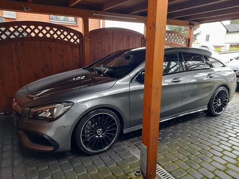Gebraucht Mercedes CLA45 AMG Shooting Brake AMG 381 PS (280 kW) 2019 Grau Kombi