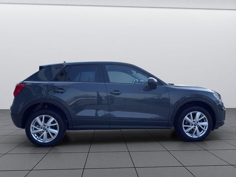 Gebraucht Audi Q2 Design 150 PS (110 kW) 2020 Grau SUV