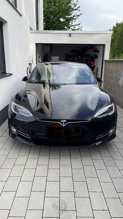 Gebraucht Tesla Model S Performance 567 kW (772 PS) 2017 Schwarz Kleinwagen