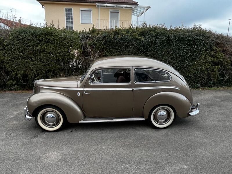 Braun Gebraucht 1952 Ford Taunus Limousine | 25.000 € - Bild 1/4