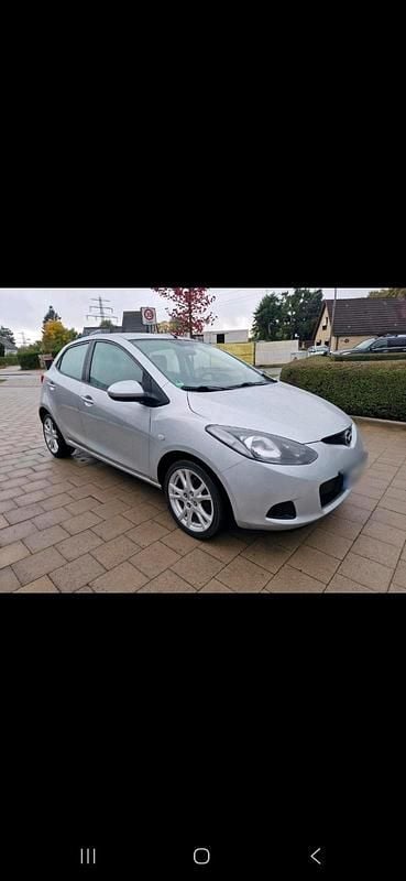 Gebraucht Mazda 2 68 PS (50 kW) 2008 Silber Kleinwagen