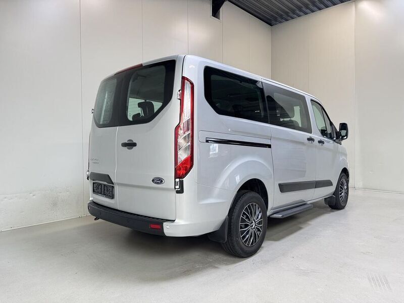 Usata Ford Transit 105 CV (77 kW) 2021 Grigio Monovolume