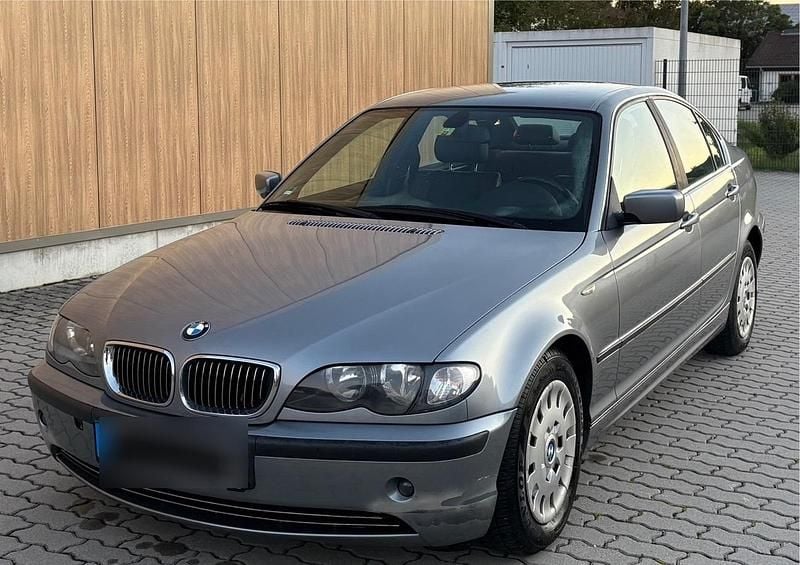 Silber Gebraucht 2004 BMW 316 Limousine | 1.450 € (Superpreis) - Bild 1/4