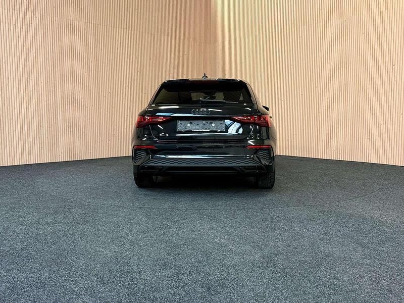 Gebraucht Audi A3 S-Line 150 PS (110 kW) 2022 Schwarz Limousine