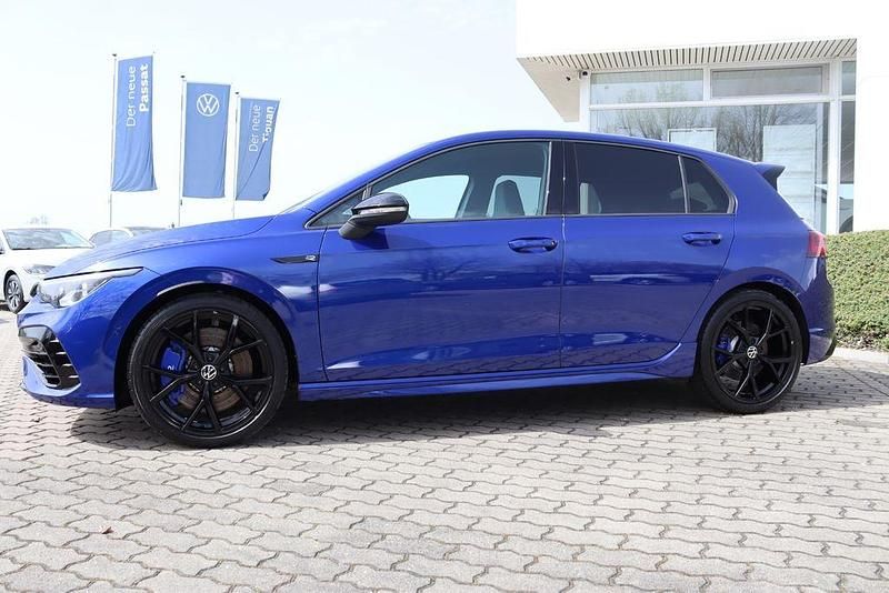 Gebraucht VW Golf VIII R 320 PS (235 kW) 2023 Lapiz blue metallic Limousine