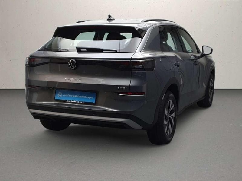 Neu VW T-Roc Life 116 PS (85 kW) 2026 Wolf grey metallic SUV