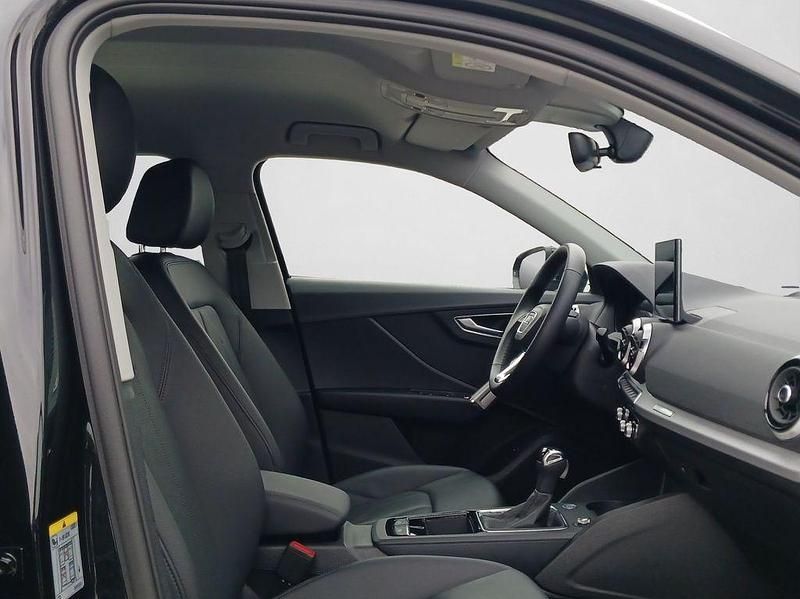 Second-hand Audi Q2 Advanced Plus 150 CP (110 kW) 2025 Negru SUV
