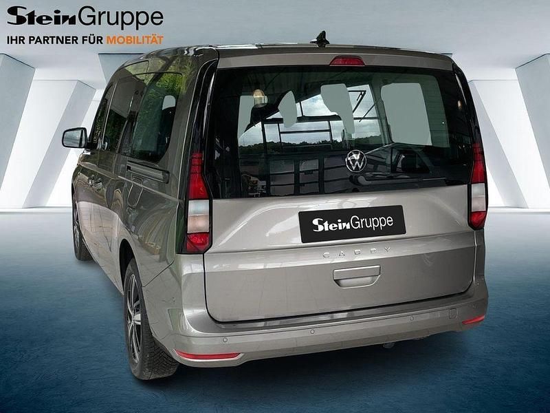 Neu VW Caddy Maxi Life 116 PS (85 kW) 2025 Beige Van / Kleinbus