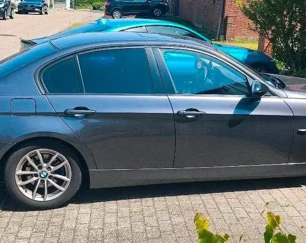 Gebraucht BMW 320 M Performance 150 PS (110 kW) 2005 Grau Limousine
