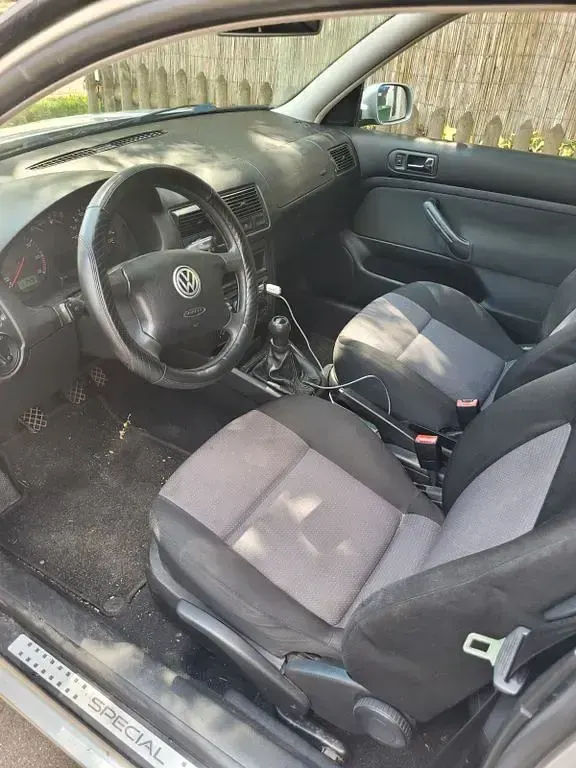 Gebraucht VW Golf IV Comfortline 75 PS (55 kW) 2002 Silber Limousine