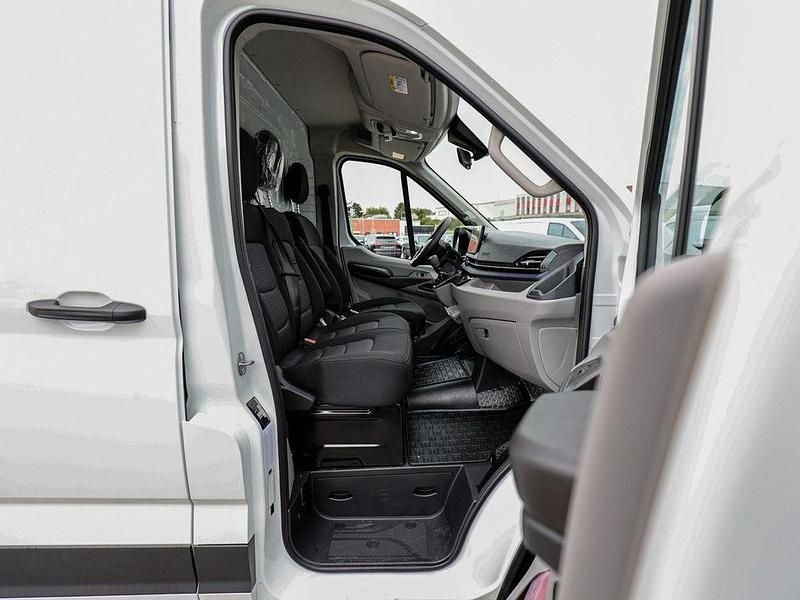 Neu Maxus V90 148 PS (108 kW) 2025 Weiß Van