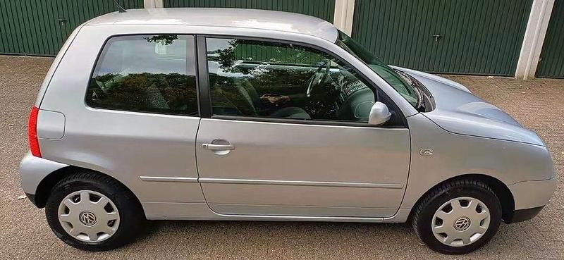Gebraucht VW Lupo 50 PS (36 kW) 2002 Silber Kleinwagen