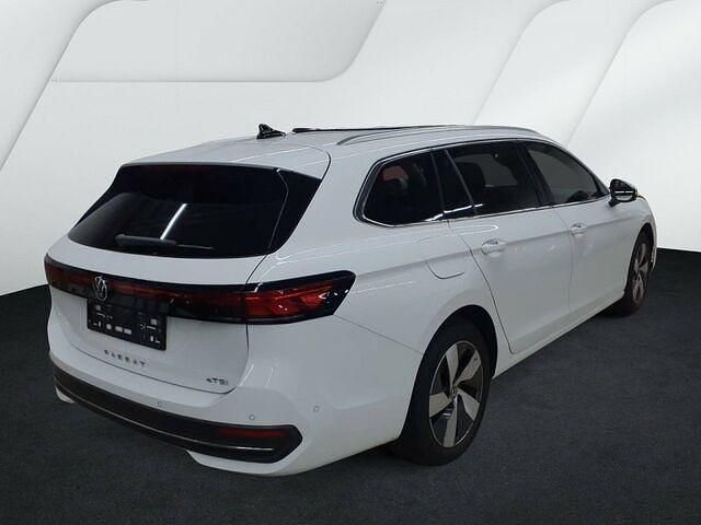 Gebraucht VW Passat Business 150 PS (110 kW) 2024 Weiß Kombi