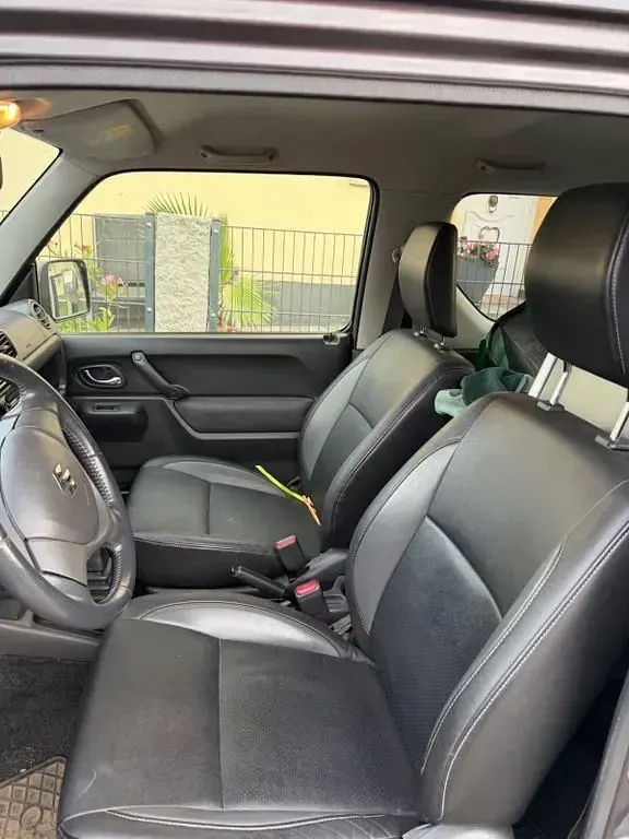Gebraucht Suzuki Jimny Style 84 PS (61 kW) 2016 Grau SUV
