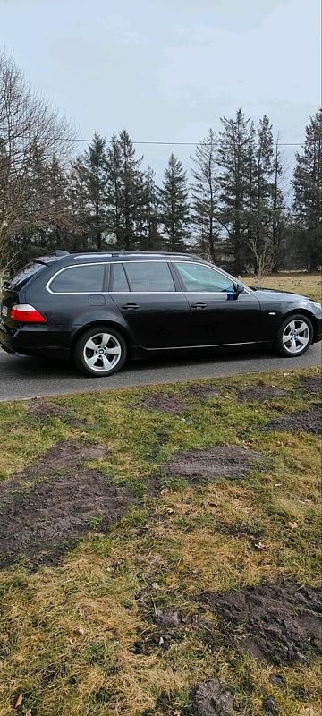 Gebraucht BMW 525 218 PS (160 kW) 2008 Schwarz Kombi