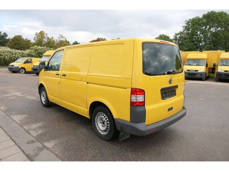 Gebraucht VW T5 84 PS (61 kW) 2011 Ginstergelb r1032 Van