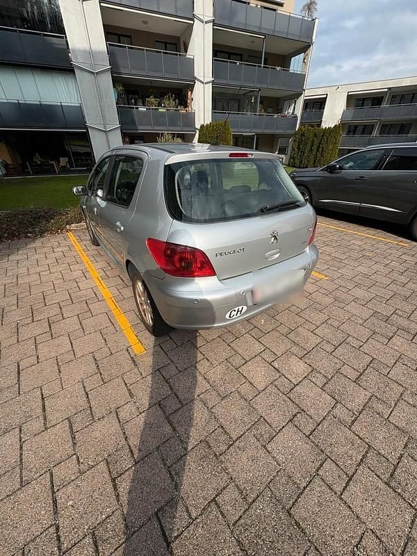 Gebraucht Peugeot 307 110 PS (80 kW) 2006 Silber Kleinwagen