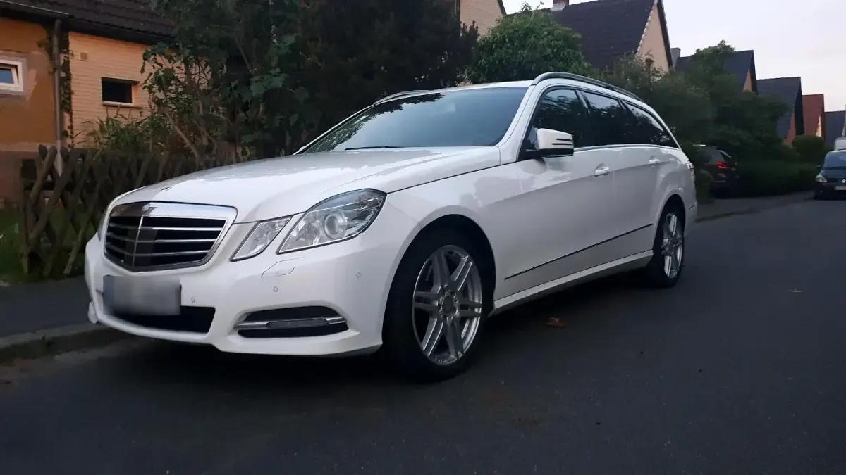 Gebraucht Mercedes E350 265 PS (194 kW) 2012 Weiß Kombi