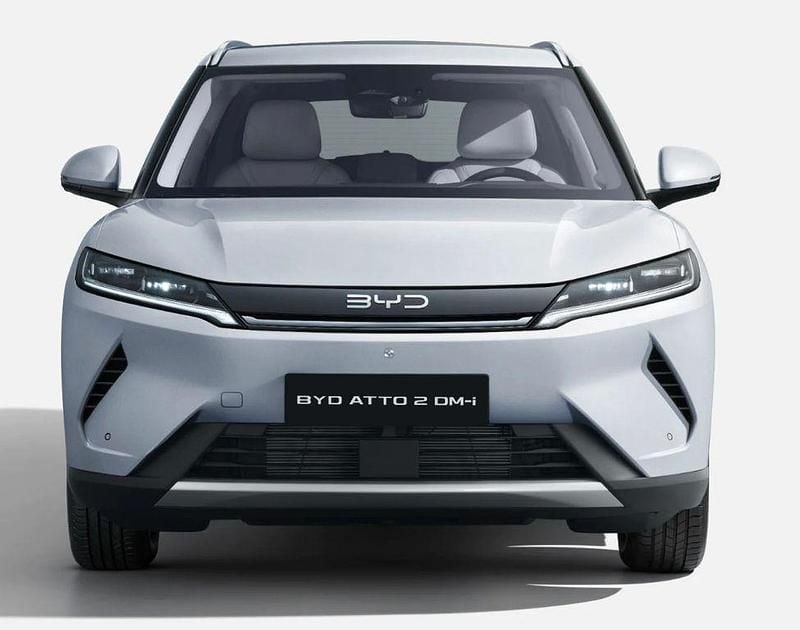 Neu BYD Atto 2 Boost 212 PS (155 kW) 2026 Skiing white SUV