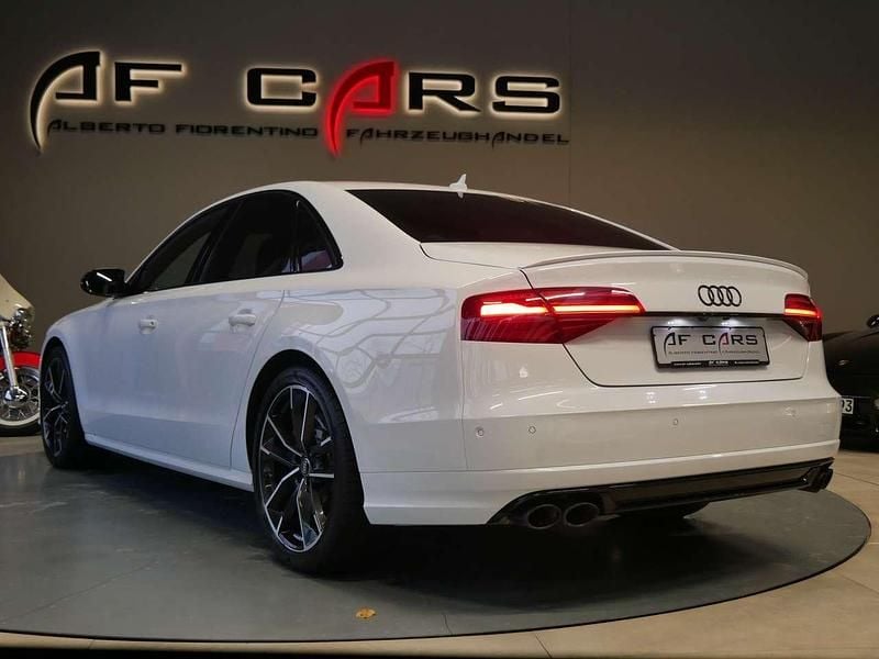 Gebraucht Audi S8 plus 605 PS (444 kW) 2018 Gletscherweiã Limousine