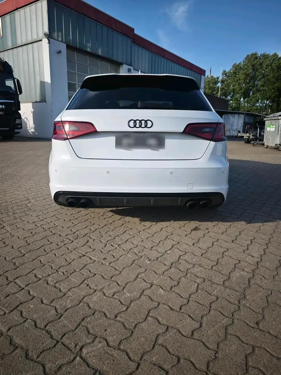 Gebraucht Audi S3 Performance 300 PS (220 kW) 2015 Weiß Limousine