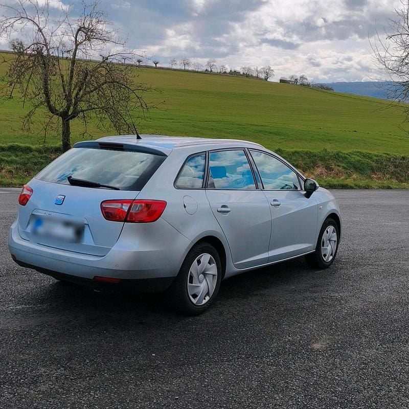 Gebraucht Seat Ibiza ST 85 PS (62 kW) 2012 Silber Kombi