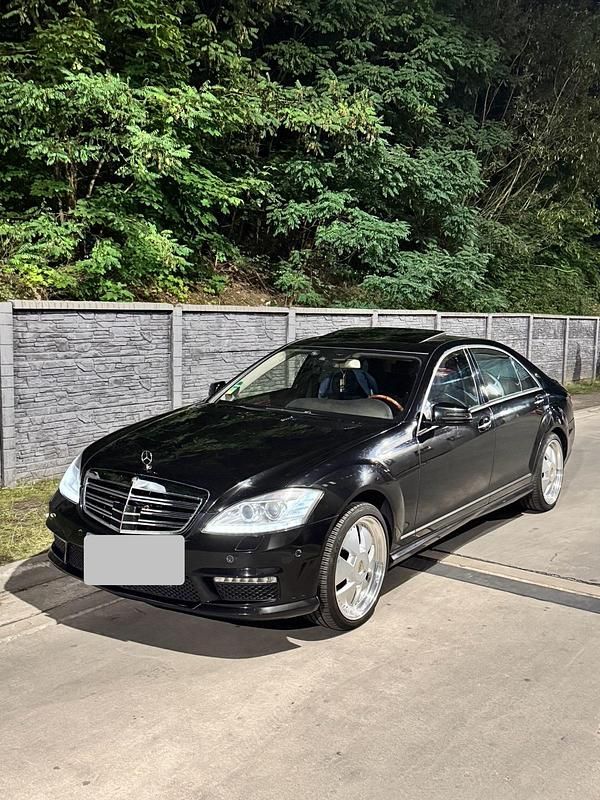 Schwarz Gebraucht 2007 Mercedes S320 Limousine | 9.350 € (Fairer Preis) - Bild 1/4