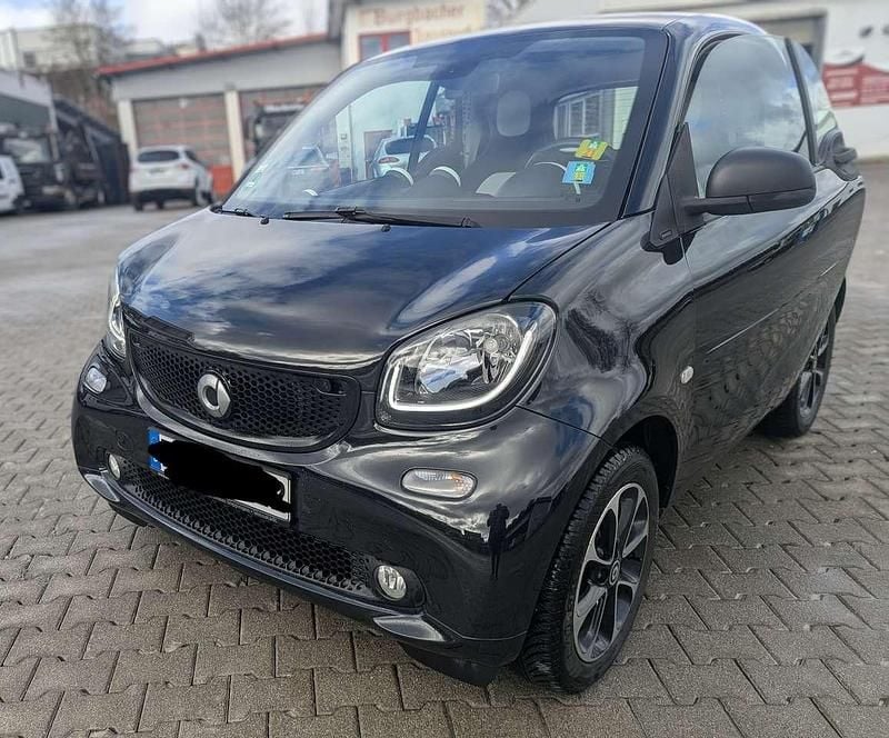 Gebraucht Smart ForTwo Coupé Passion 90 PS (66 kW) 2016 Schwarz Coupé