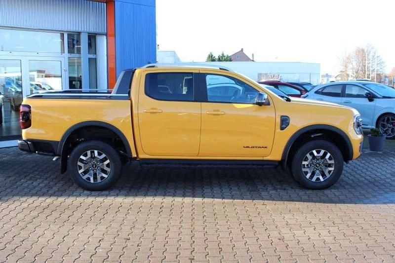 Neu Ford Ranger Wildtrack 281 PS (206 kW) 2025 Cyber orange metallic Abholung