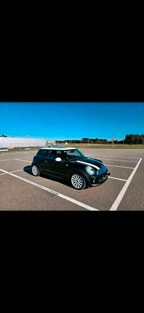Używany Mini Cooper 122 KM (89 kW) 2011 Czarny Hatchback