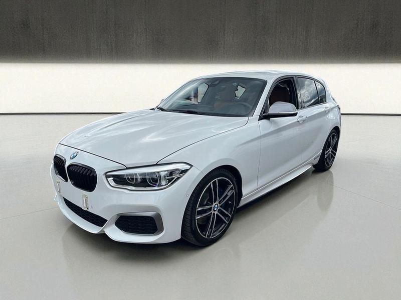 Weiß Gebraucht 2017 BMW M140 M Sport Kleinwagen | 26.999 € (Fairer Preis) - Bild 1/4