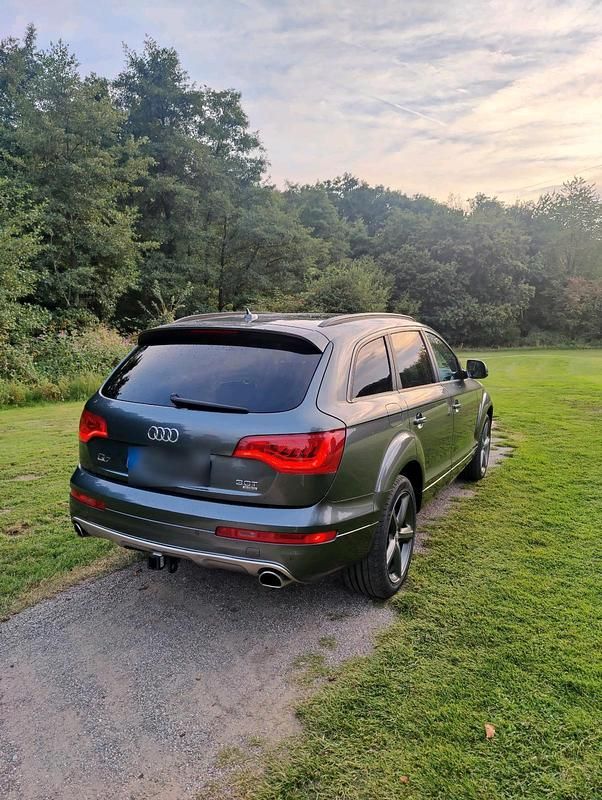 Gebraucht Audi Q7 272 PS (200 kW) 2015 Grau SUV