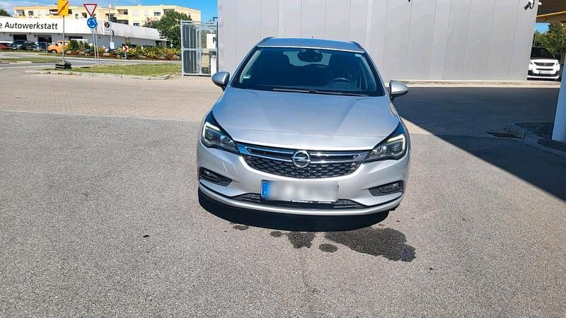Grau Gebraucht 2018 Opel Astra Sport Kombi | 5.700 € (Superpreis) - Bild 1/4